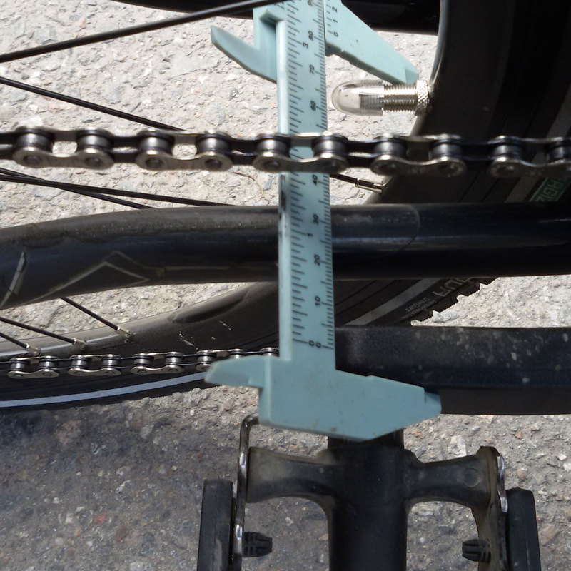 measuring bicycle q-factor step 2